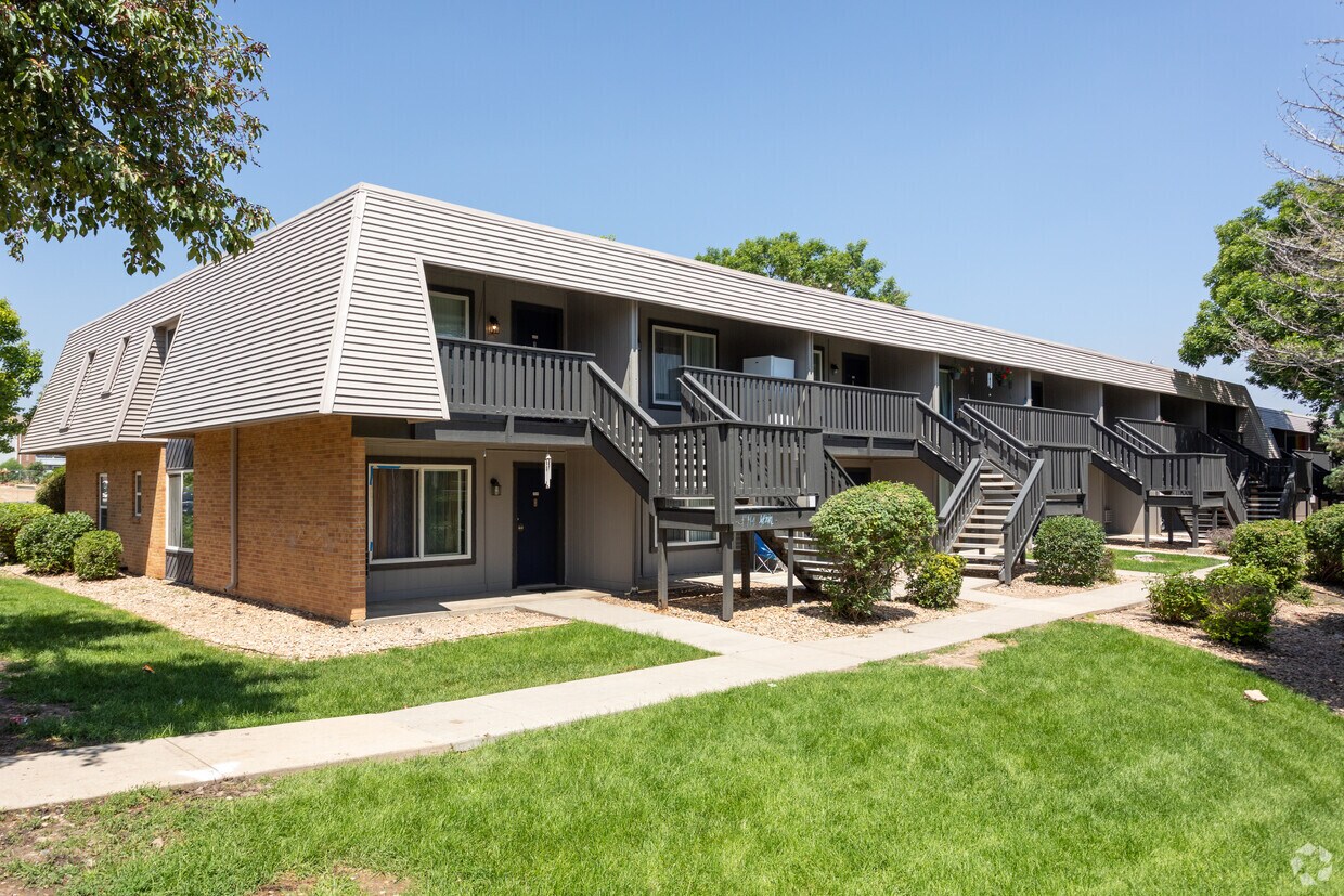 Landon Park Apartments in Aurora, CO