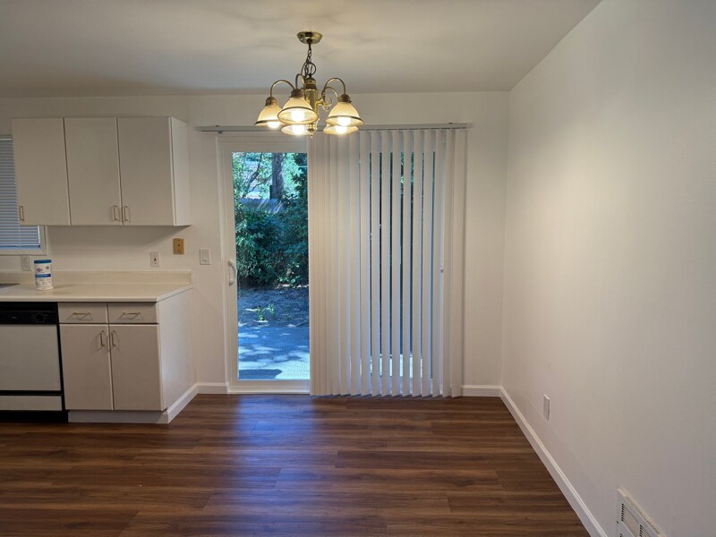 Foto principal - 23820 Edmonds Way