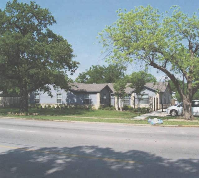 605 S Caddo St, Cleburne, TX 76031 Apartments in Cleburne, TX