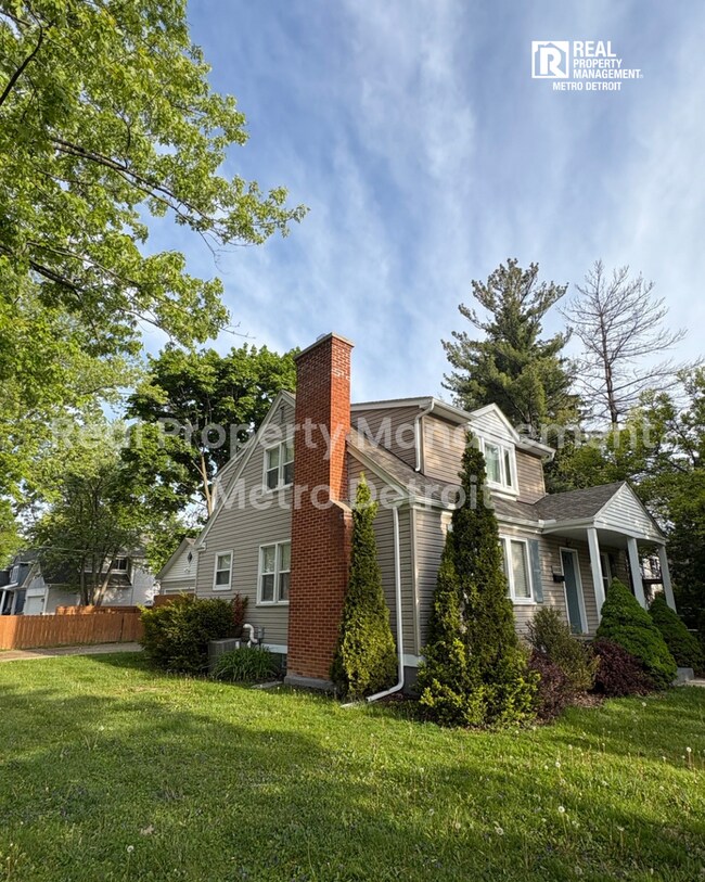 Foto del edificio - SPRING INTO YOUR NEW HOME