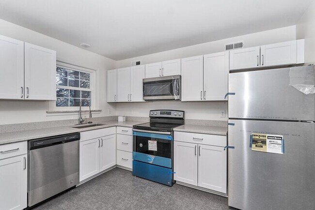 Building Photo - 4513 Forest Hill Avenue