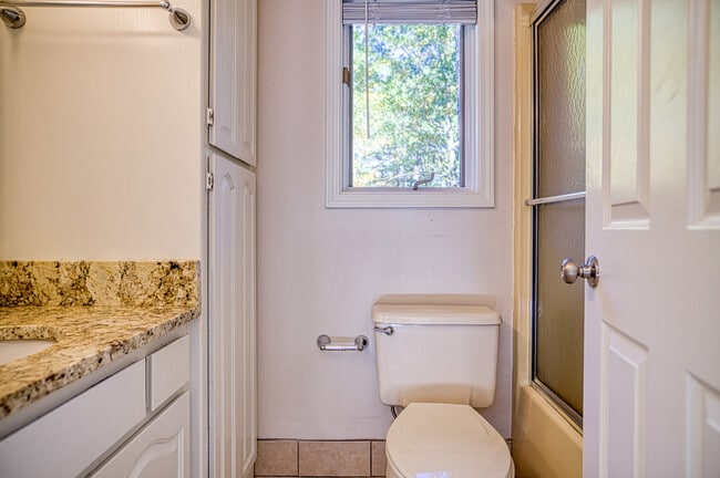 Building Photo - 67 Canaria Way