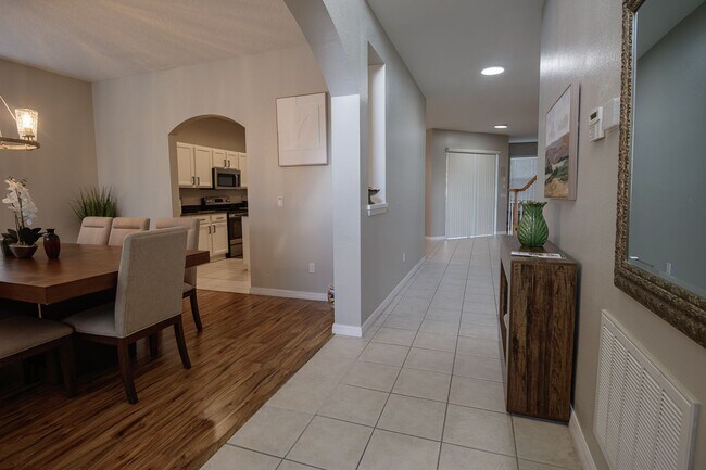 Building Photo - Golf Course Front 5BR Pool Home Near Disney | Resort-Style Living in Highlands Reserve