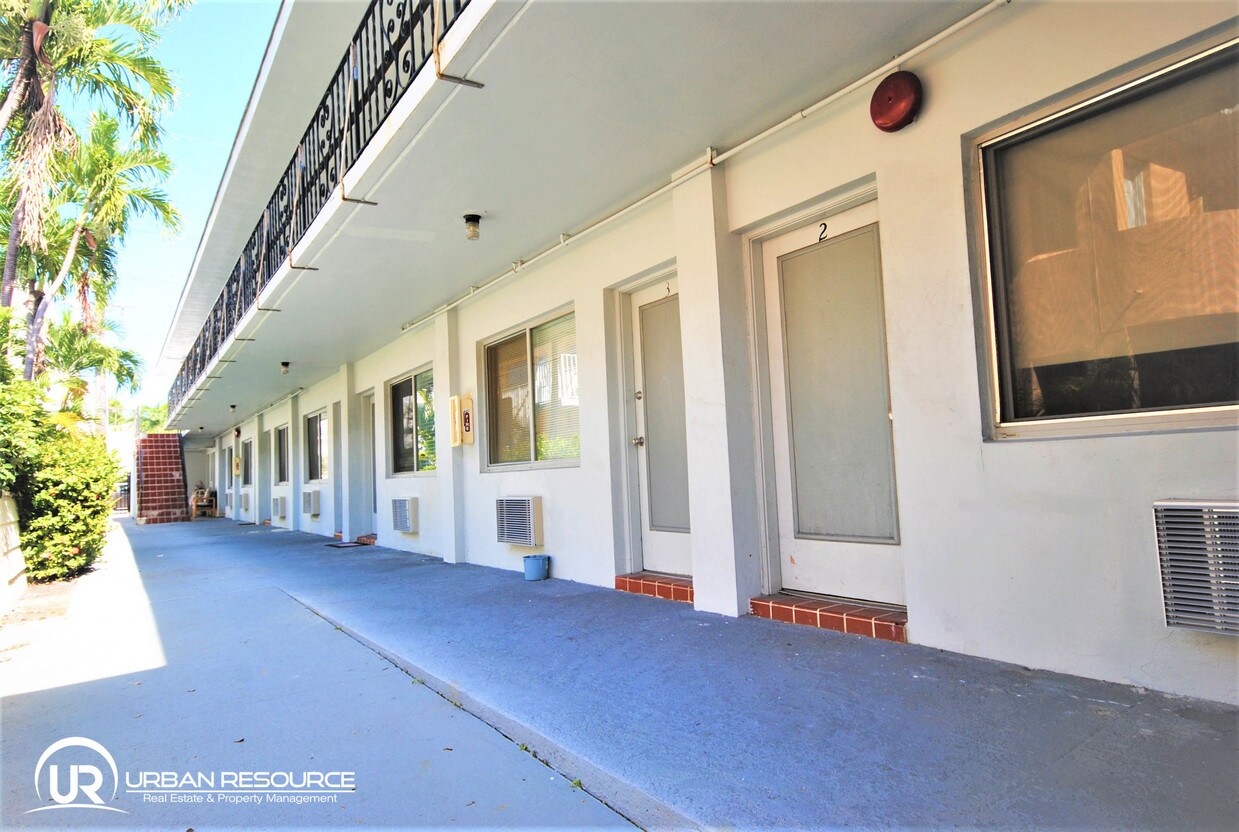 Foto del edificio - 7315 Harding Ave