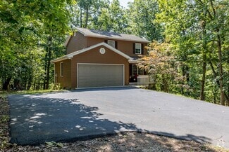 Building Photo - 127 Melrose Ct
