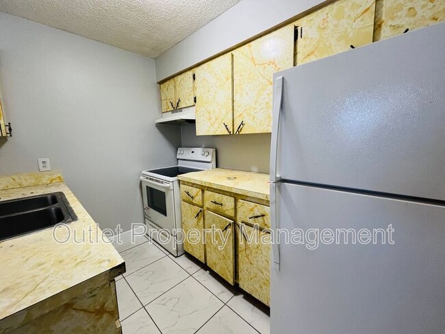 Foto del edificio - 325 N 5th St