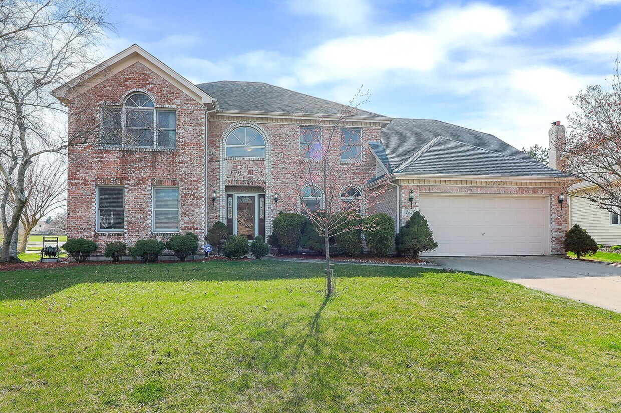 Primary Photo - 2825 Tory Ct