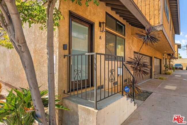 Foto del edificio - 4069 W Rosecrans Ave