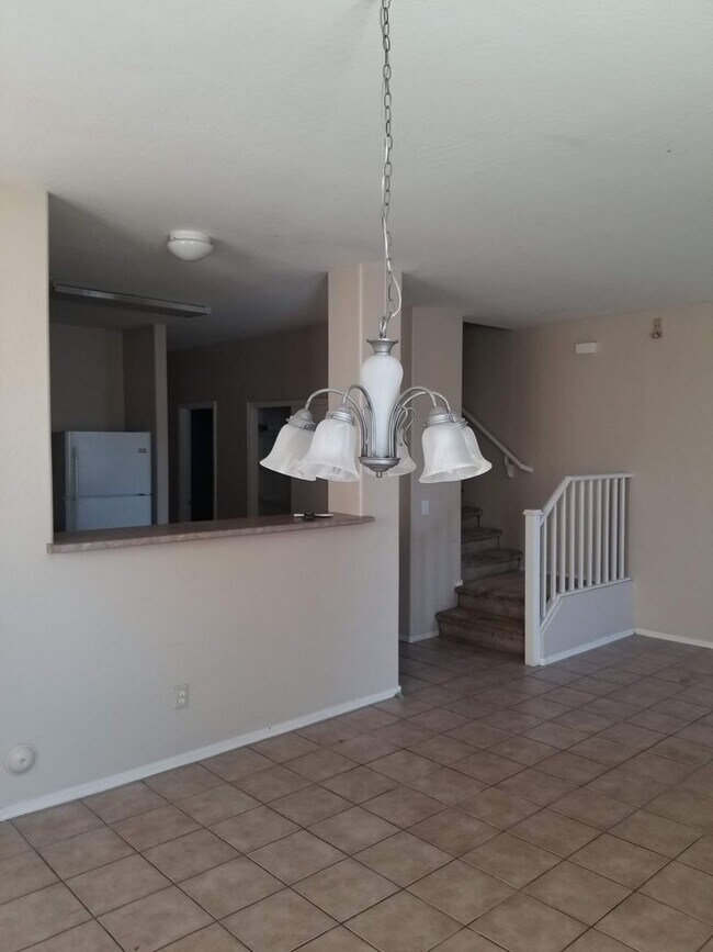 Foto del edificio - Spacious 3BD Home Near Downtown Phoenix & Major Freeways