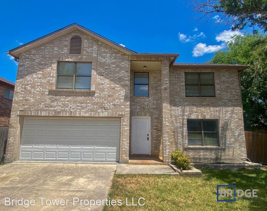 4 br, 2.5 bath House 8202 Chestnut Manor... House for Rent in