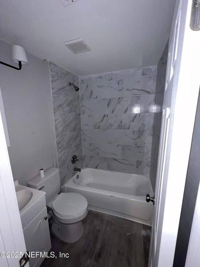 Foto del edificio - 1414 US-1