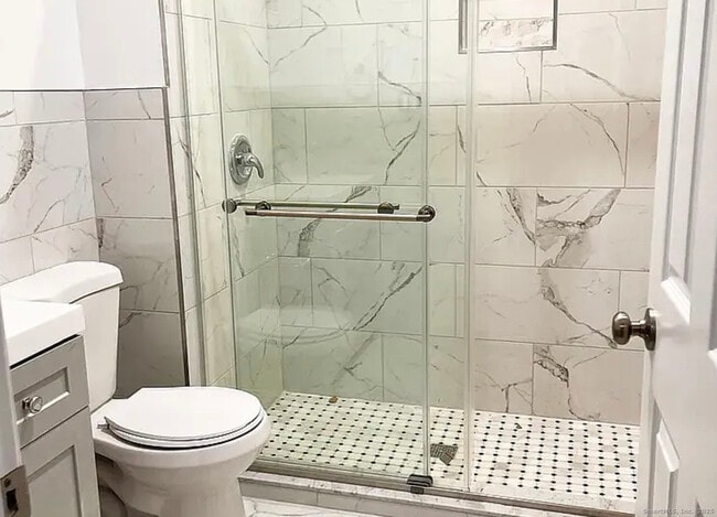 Building Photo - 10 Haviland St