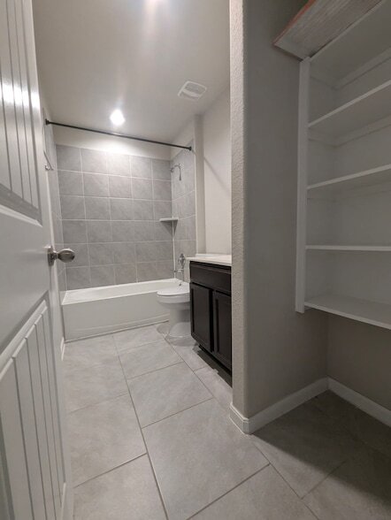 Building Photo - 3518 Windham Way