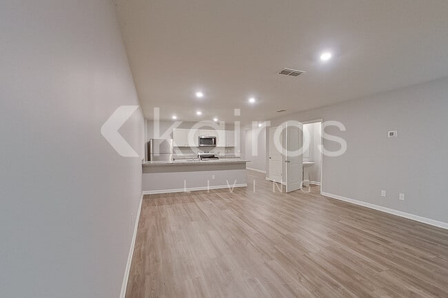 Building Photo - 354 Ironwood Ct
