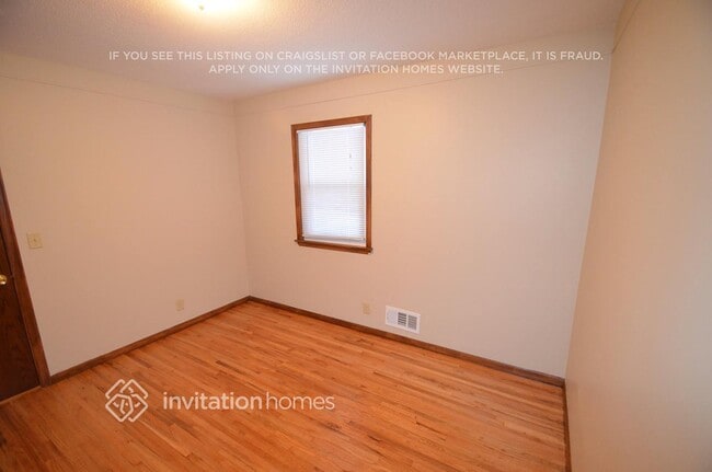 Building Photo - 7700 Orchard Ave N