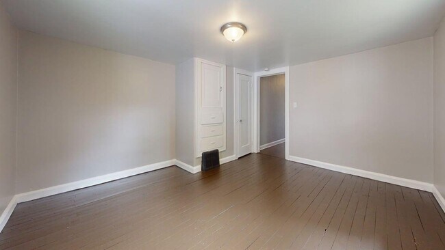 Foto del edificio - Spacious 3-Bedroom Home in Canton, OH | 1,320 Sq Ft