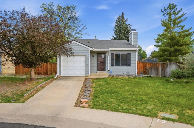 $2,895.95 - 3 Bed, 2 Bath Home in Arvada with Central AC, and Fenced in Yard! - $2,895.95 - 3 Bed, 2 Bath Home in Arvada with Central AC, and Fenced in Yard!