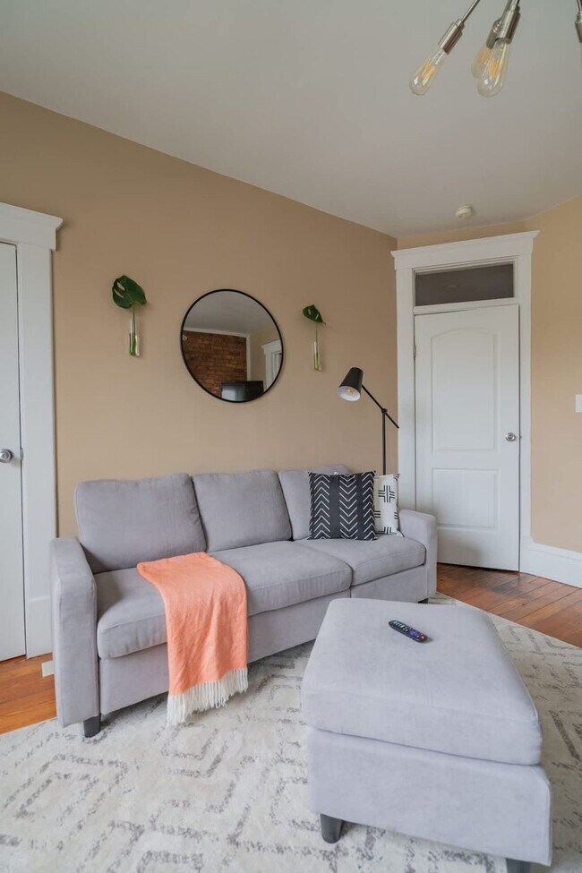 Foto del edificio - 621 Dennison Ave