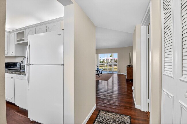 Building Photo - 3661 Via Poinciana