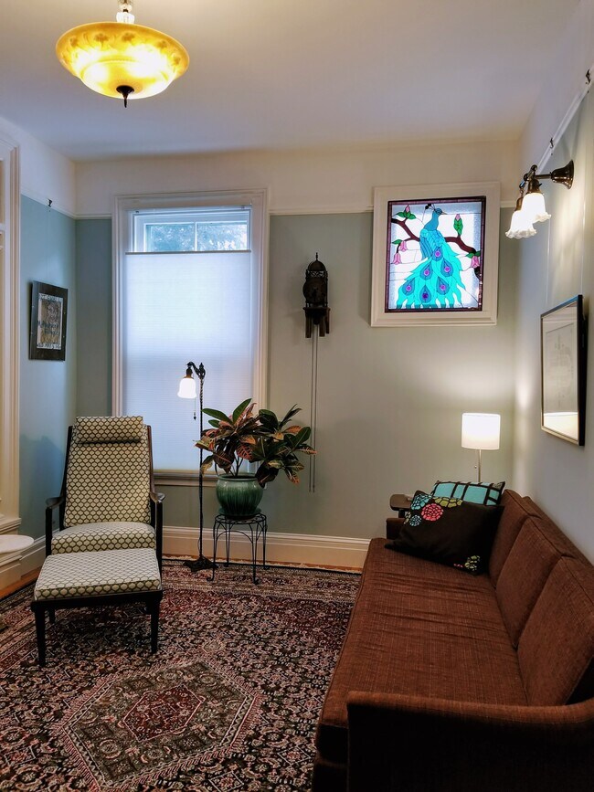 TV/Living room - 419 E Seneca St