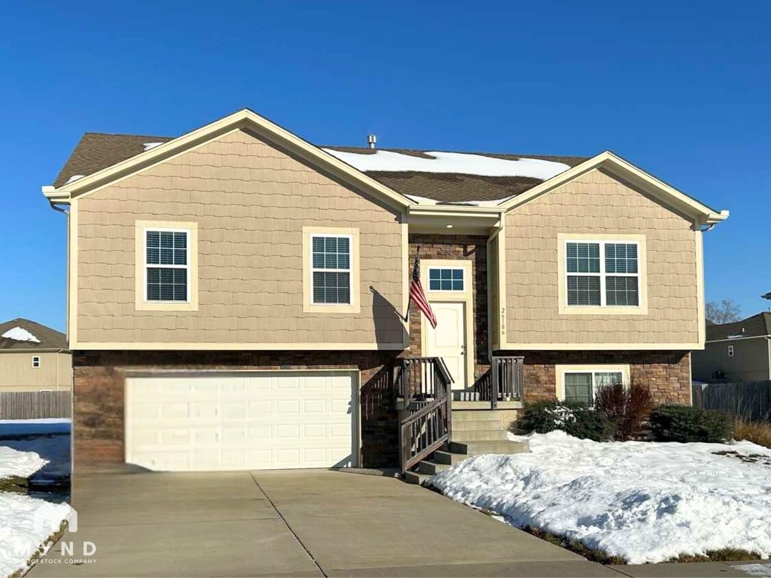 Foto principal - 26186 W 141st Ct