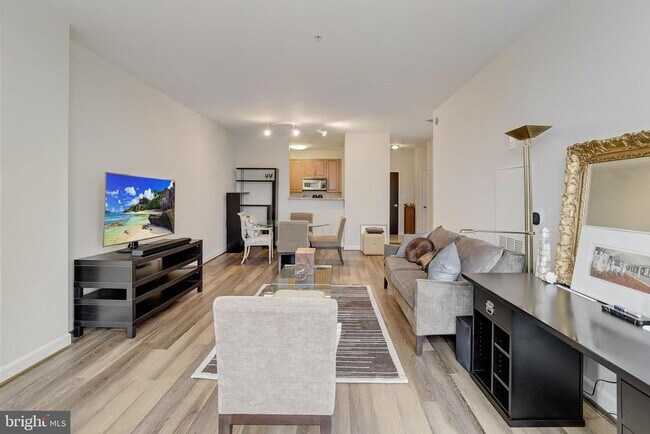 Foto del edificio - 1111 25th St NW