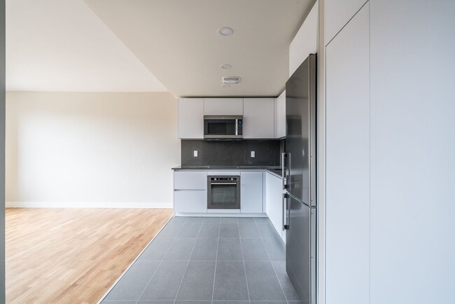 Building Photo - 25 Eccleston Dr