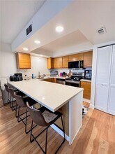 Building Photo - 520 Orton Ave