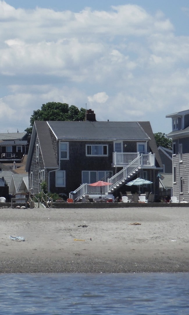 Ocean front home - 55 Brewster Ave