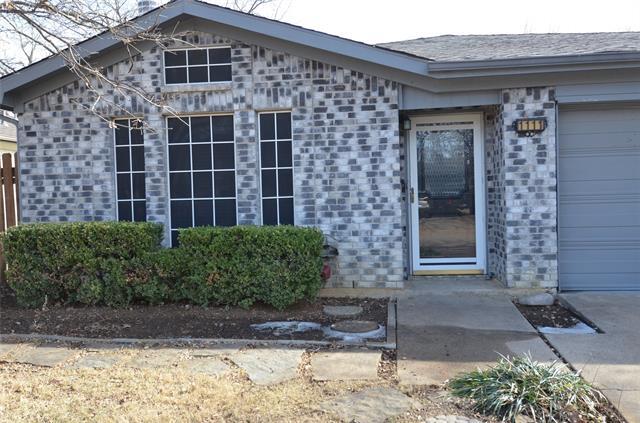 Foto del edificio - 1111 Glen Creek Dr