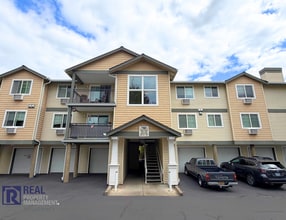 Building Photo - 780 NW 185th Ave