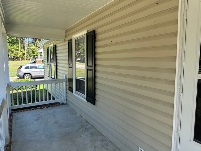Foto del edificio - 1409 Bridgeton Rd