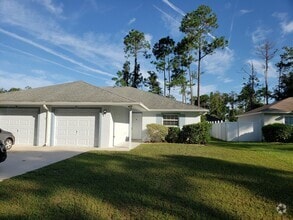 Building Photo - 11 Squire Ct