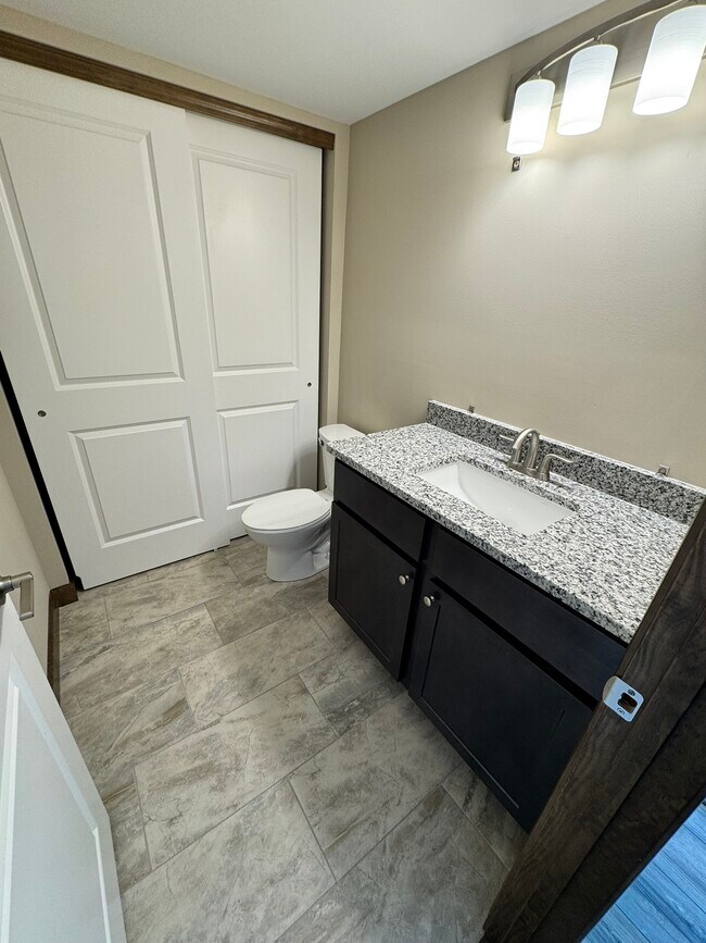 Foto del edificio - 7532 Frankie Ct