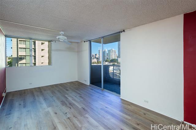 Building Photo - 2637 Kuilei St