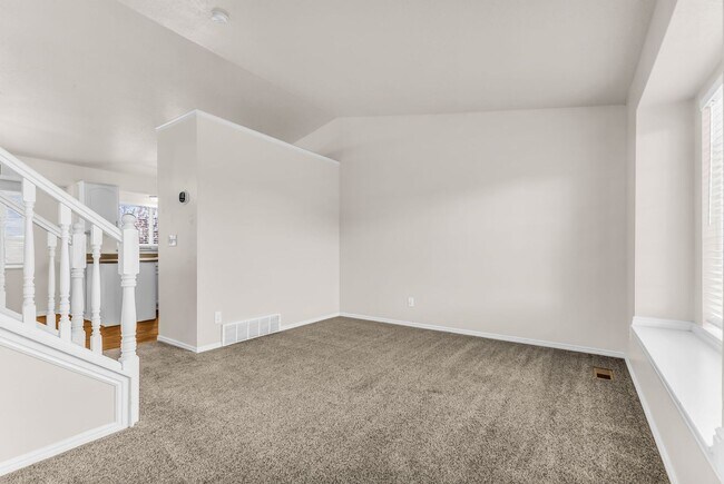 Building Photo - 126 S 300 W