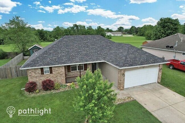 Building Photo - 432 North Butternut Avenue, Republic, MO, ...