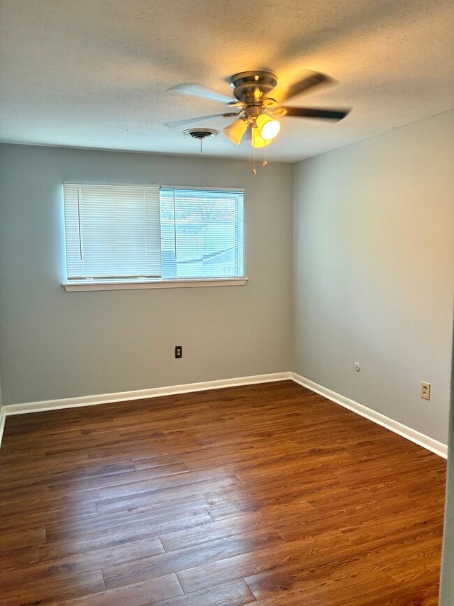 Building Photo - 1258 Plantation Blvd