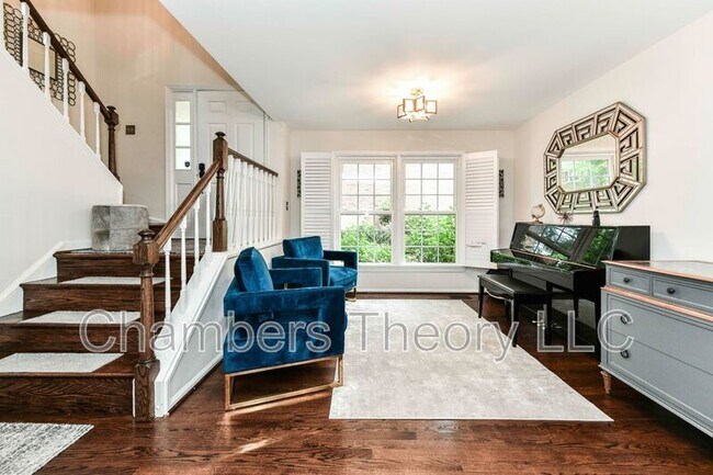 Building Photo - 2536 S Arlington Mill Dr