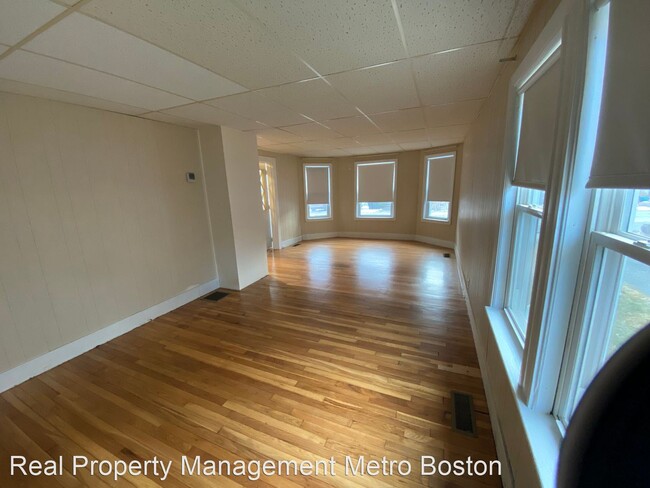 Building Photo - 2 br, 2 bath House - 16 Mckinley St