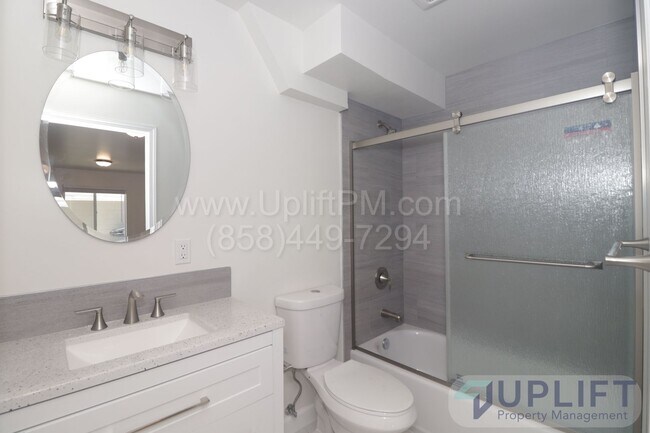 Foto del edificio - All new 2 bed 1 bath Duplex