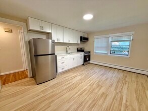 Building Photo - 45 Aldrich Rd