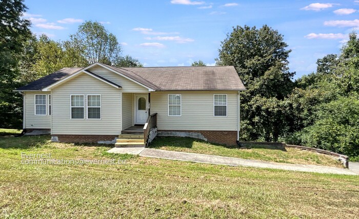 Foto principal - 181 Fox Crest Dr SW