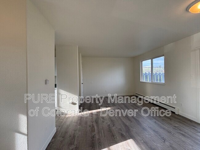 Foto del edificio - 615 Kilmer St