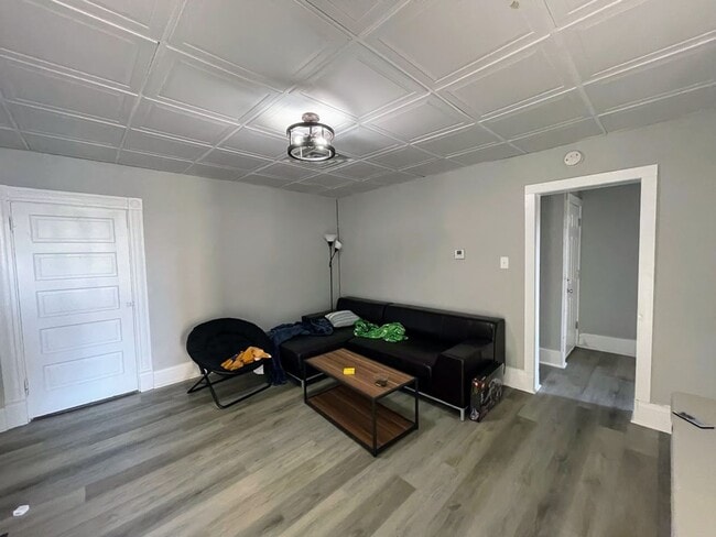 Photo - 3227 Dawson St Apartment