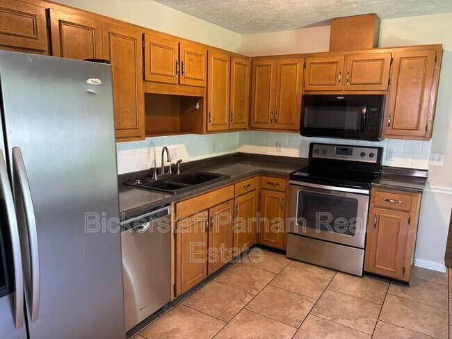 Foto del edificio - 6381 Billings Rd