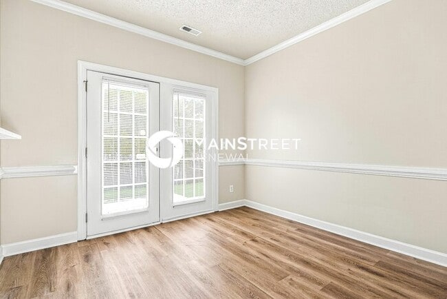 Building Photo - 3 Bedroom Pet-Friendly Home in Raleigh, NC with Main Street Renewal