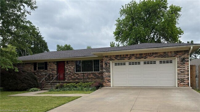 Foto del edificio - 3700 Dallas St