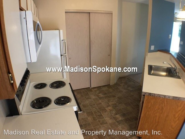 Foto del edificio - 3522-3528 S Mt Vernon St