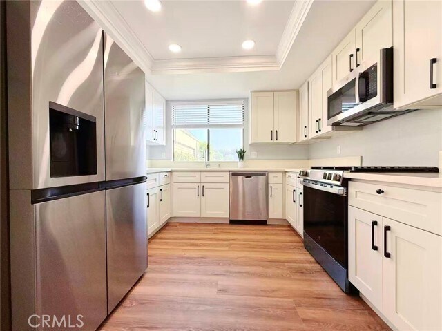 Primary Photo - 239 Linwood Ave